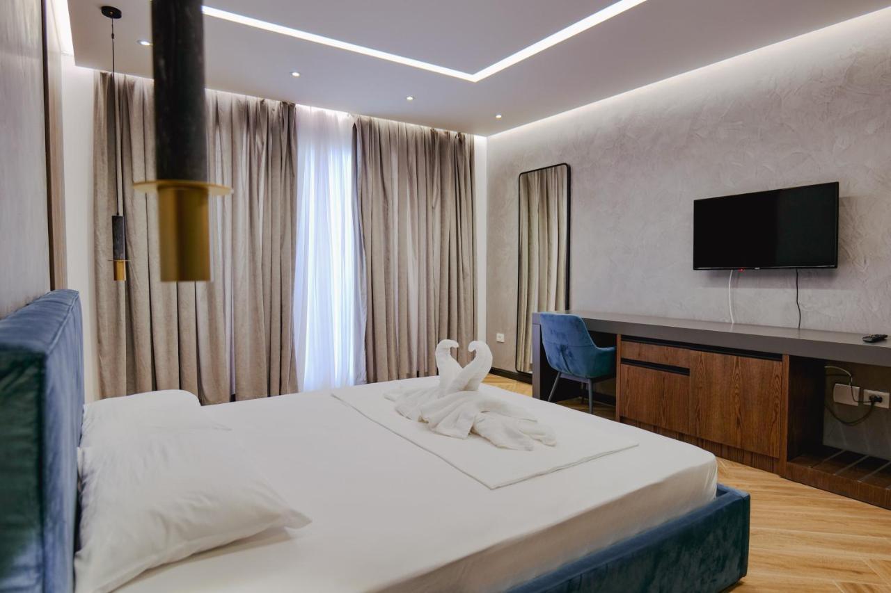 Adamas Resort & Hotel Lezhe Bagian luar foto