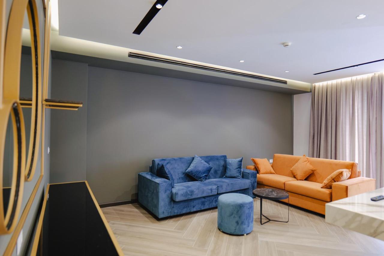 Adamas Resort & Hotel Lezhe Bagian luar foto