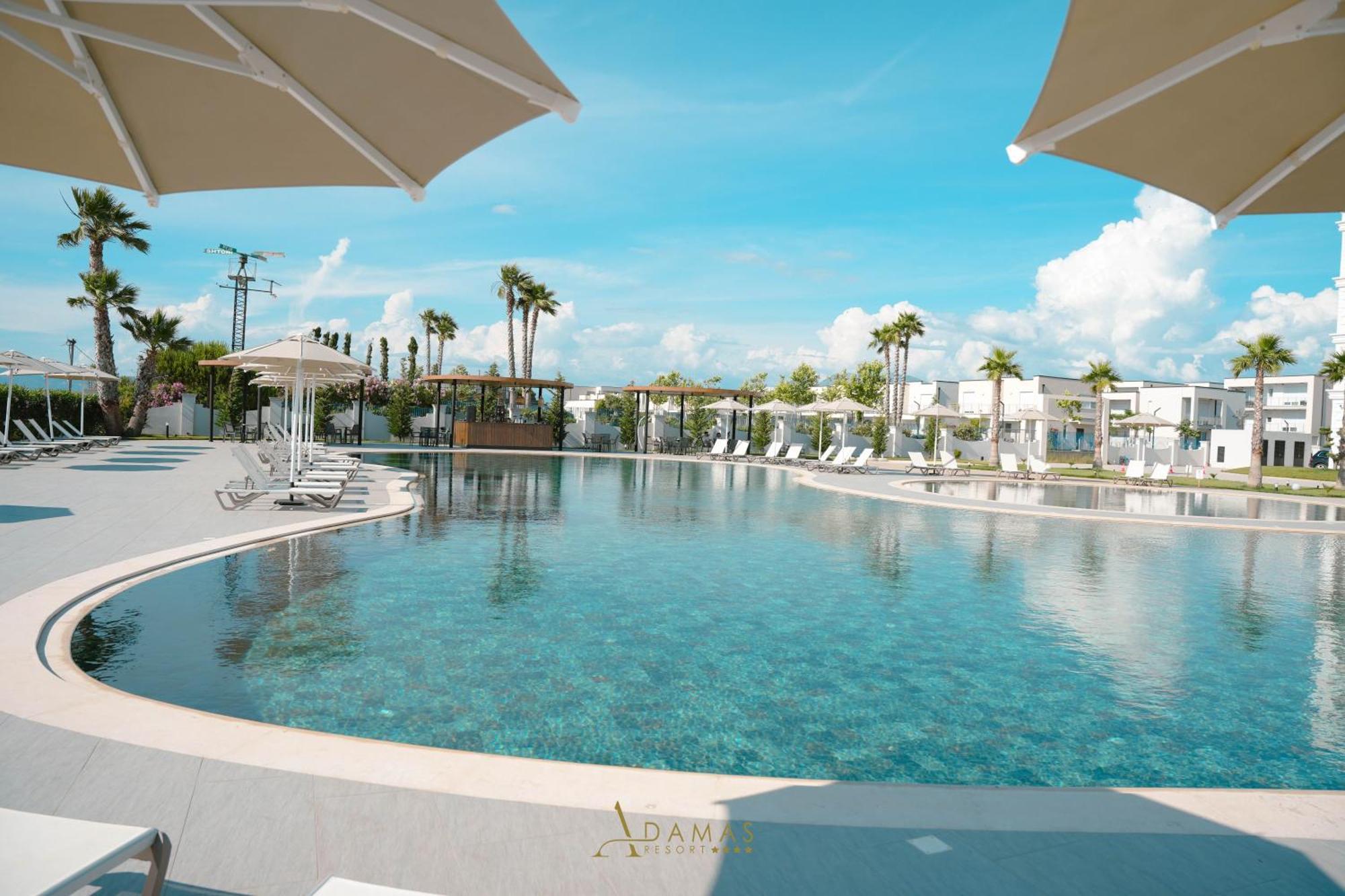 Adamas Resort & Hotel Lezhe Bagian luar foto