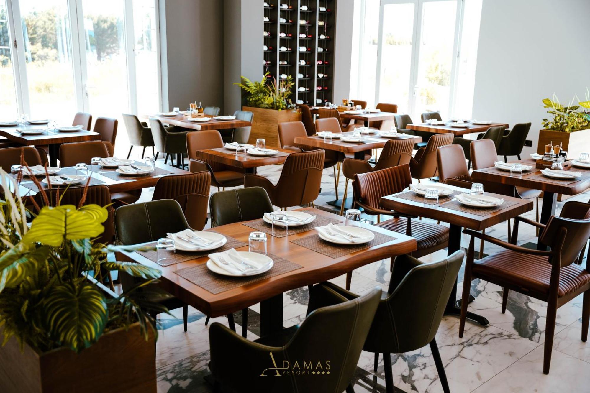 Adamas Resort & Hotel Lezhe Bagian luar foto